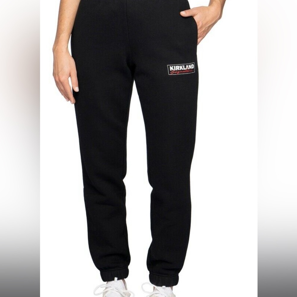Kirkland Signature Men's Logo
Jogger, Black